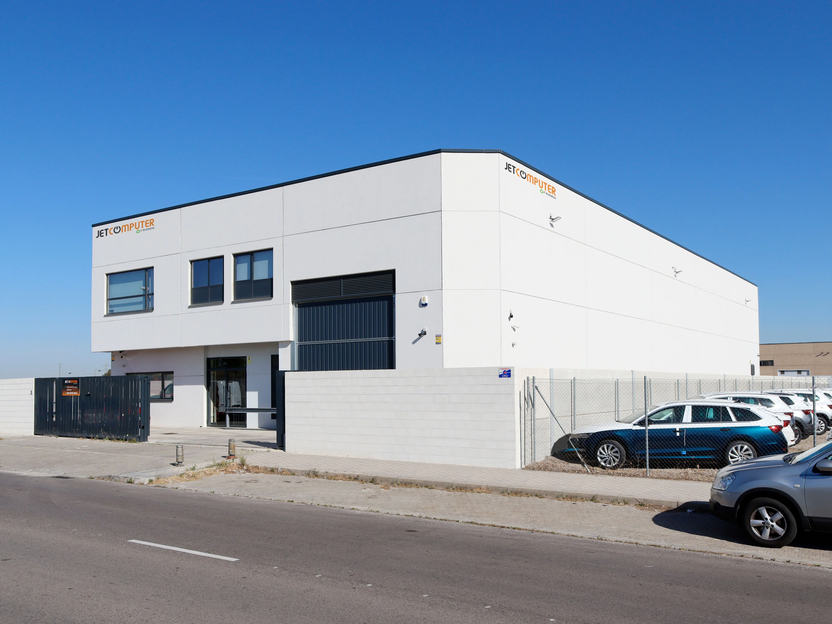 Image alt